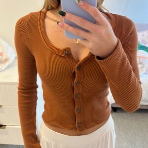 Women’s ribbed long sleeve